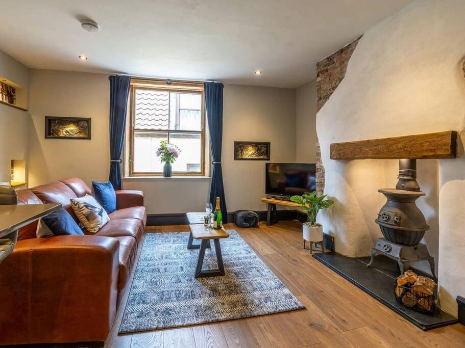 One Over Eight - Luxury One Bed Apartment Whitby Esterno foto
