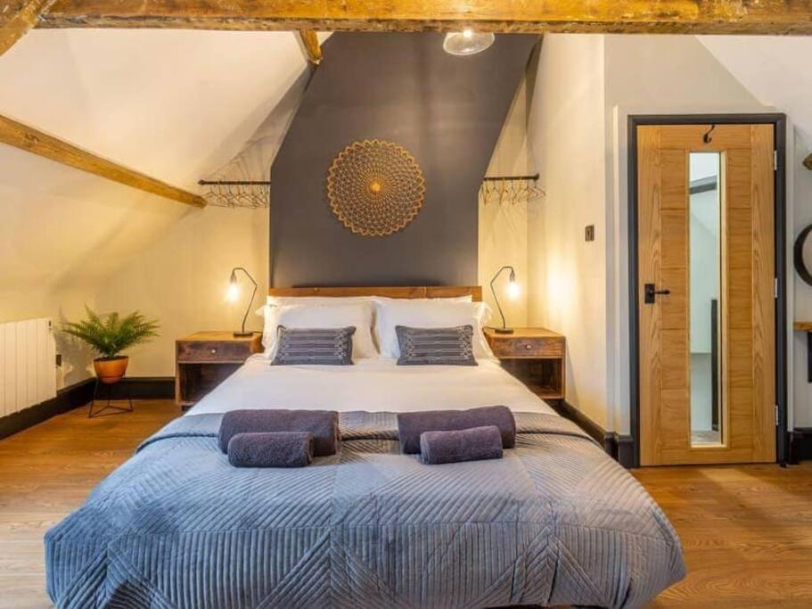 One Over Eight - Luxury One Bed Apartment Whitby Esterno foto